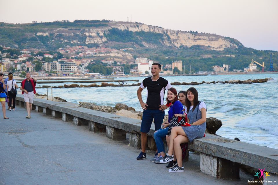 Balcicul-la-apus.jpg (101 KB)